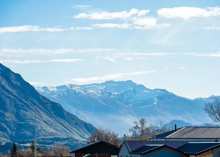 Mountains On Clearview 度假居